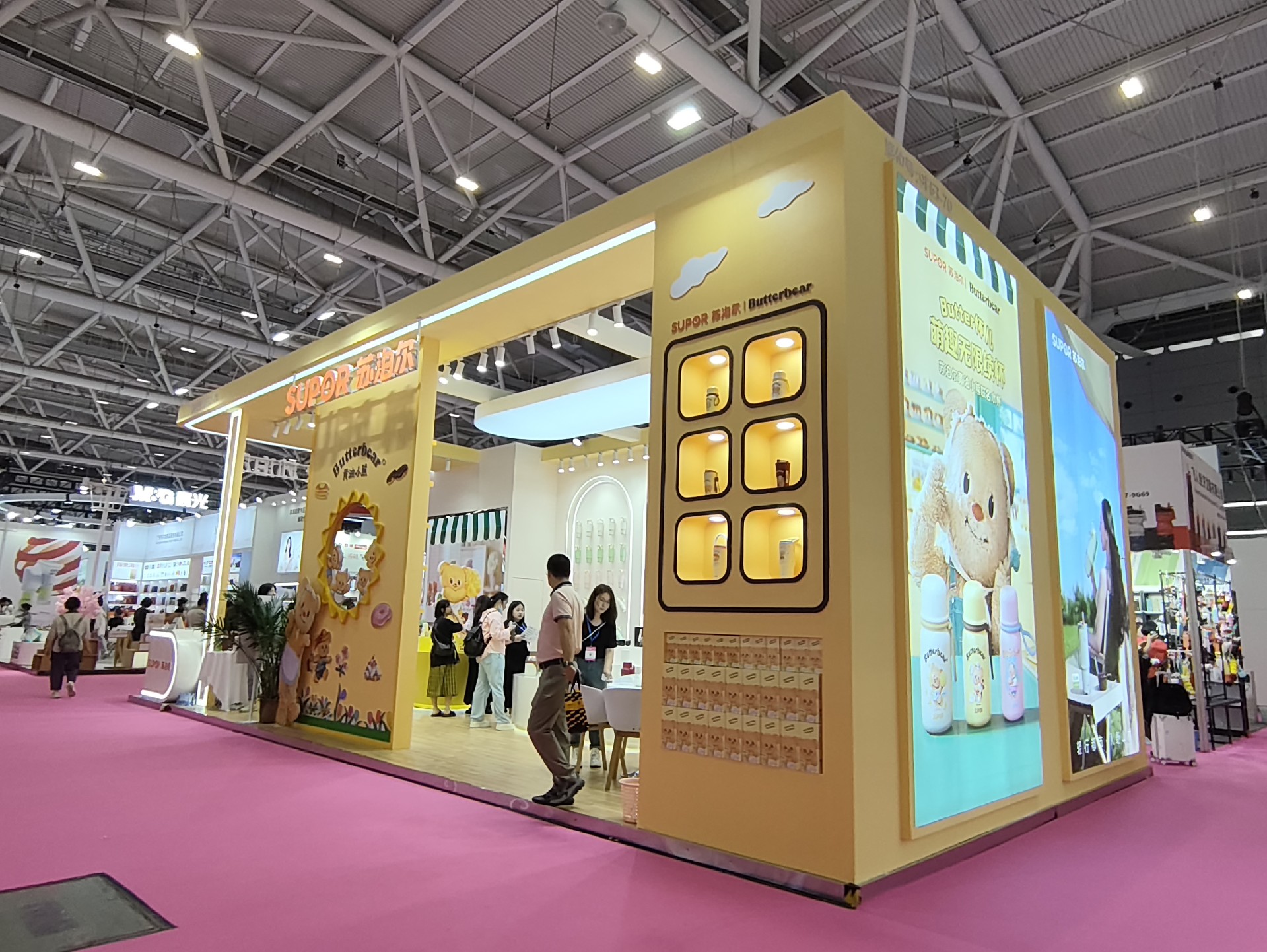 展臺(tái)搭建如何才能及時(shí)交付